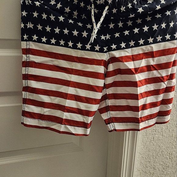 Boys 4th of July swim shorts - Picture 2 of 2